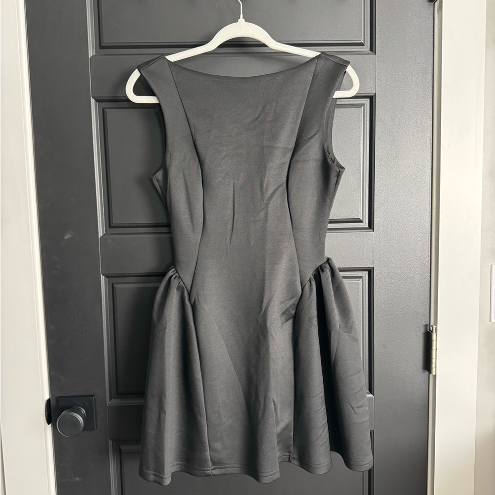 Elegant Charcoal Sleeveless Mini Dress